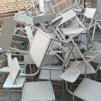 صندلی دانشجویی|صندلی و نیمکت|مهریز, |دیوار