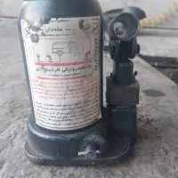 جک ۴ تنی ماشین نیسان