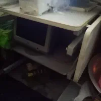 میزکامپیوتر با کامپیوتر