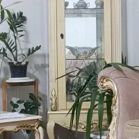 مبل هفت نفره و نهارخوری شش نفره و بوفه