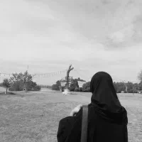 مدلینگ مدل خانم زیر ۴۰ سال