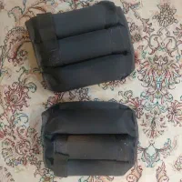 وزنه پا ۱.۵ کیلو (جفتش ۳ کیلو)