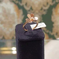 انگشتر فلاور