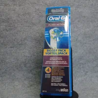 سری یدک مسواک برقی اورال بی مدل Floss Action