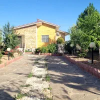 ۵۰۰متر باغ ۸۰متر ویلا شهرکی در آبسرد دماوند