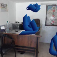 میز اداری سالم در حد نو بدون خط خش و صندلی