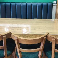 میز رستورانی شش تا هشت نفره