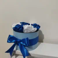 باکس گل رز 7 شاخه ای