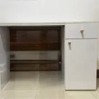 میز تحریر یا خیاطی