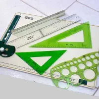 وسایل نقشه کشی و معماری