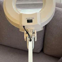 دستگاه لوپ با امکان بزرگنمایی مناسب سالن فیشیال