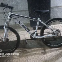 دوچرخه ۲۴ مارک نیواسپید