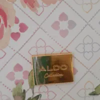 کیف رودوشی|کیف، کفش، کمربند|رشت, دیلمان|دیوار