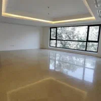 ۱۴۹متر۳ خواب سالن پرده خور ملک ۳ نبش خوش قیمت