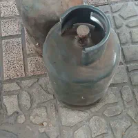 دو عدد کپسول پرسی گاز پر پر  با لگلاتور سالم