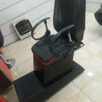 ویترین و صندلی و صندلی ماشینی کودک|آرایشگاه و سالن‌های زیبایی|خمینی‌شهر, |دیوار