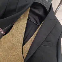 کت و شلوار ژیله دار +کفش و کمربند سایز ۴۴