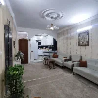 آپارتمان طبقه سوم بازسازی شده