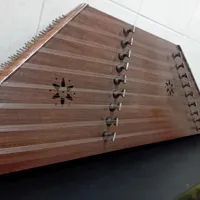 سنتور سالم به همراه مضراب وکیف