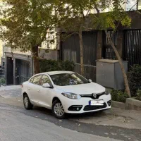 رنو فلوئنس دنده ای ۲۰۱۵