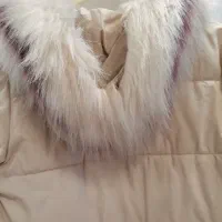 بارانی|لباس|قم, دانشگاه قم|دیوار