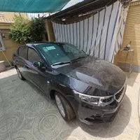 تارا وی 4 ال ایکس، مدل ۱۴۰۴