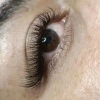 اکستنشن مژه وکاشت موقت