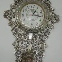 ساعت طرح برنز