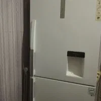 یخچال 27 فوت جهان شرق