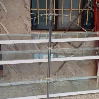 ویترین وطبقه فلزی|فروشگاه و مغازه|رباطکریم, منجیل آباد|دیوار