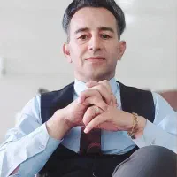 استخدام خانم در دپارتمان املاک اهورا فرهنگیان فاز۲|استخدام بازاریابی و فروش|کرمانشاه, |دیوار