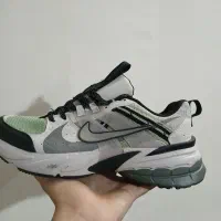 کتونی نایک اورجینال سایز ۴۳ فوری