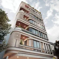 پیش فروش واحد ۲۰۰ متری بلوار گیلان - رشت