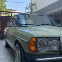 بنز دانشجوی