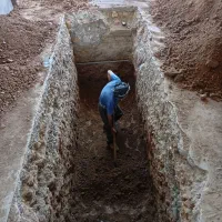 چاه کن مغنی تخریب ساختمان وصل کردن فاظلاب خانگی