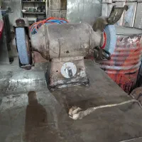 فروش قالب بیل و کلنگ به همراه لوازم کارگاهی|ابزارآلات|ری, بازار آهن|دیوار