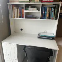 میز مطالعه ثنا چوب و صندلی چرخدار
