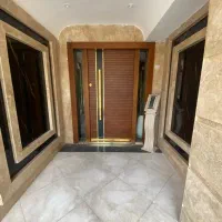 فروش اداری ۸۳متری /نوساز و تخلیه،پلاک یک