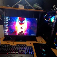 کیس گیمینگ / با مانیتور RX5700