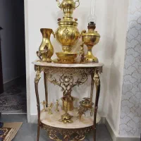 میز تلفن  مجسمه گرسوز پارچ برنجی هاونگ سرویس سماور