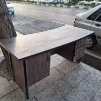 میز کامپیوتر و اداری