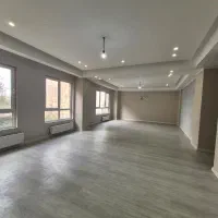 آپارتمان ۱۷۸متر گلسار ۲۰متری گاز ابتدای کوچه ۱۷