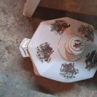 ظرف چنی قدیمی به فروش میرسد
