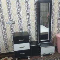 میزآرایشی|تخت و سرویس خواب|اهواز, فرهنگ شهر|دیوار
