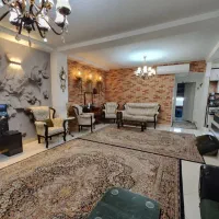 فروش 94 متری 2خواب //تاپ لوکیشن طلائیه//