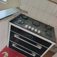 1عدد یخچال و1عدد اجاق گاز