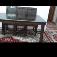 میز با ۳ صندلی فقط موجوده