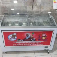یخچال فریزر بستنی و تاپینگ اسکوپ
