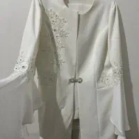 کت و شلوار سفید سه تیکه