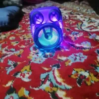 اسپیکر چراغ دار